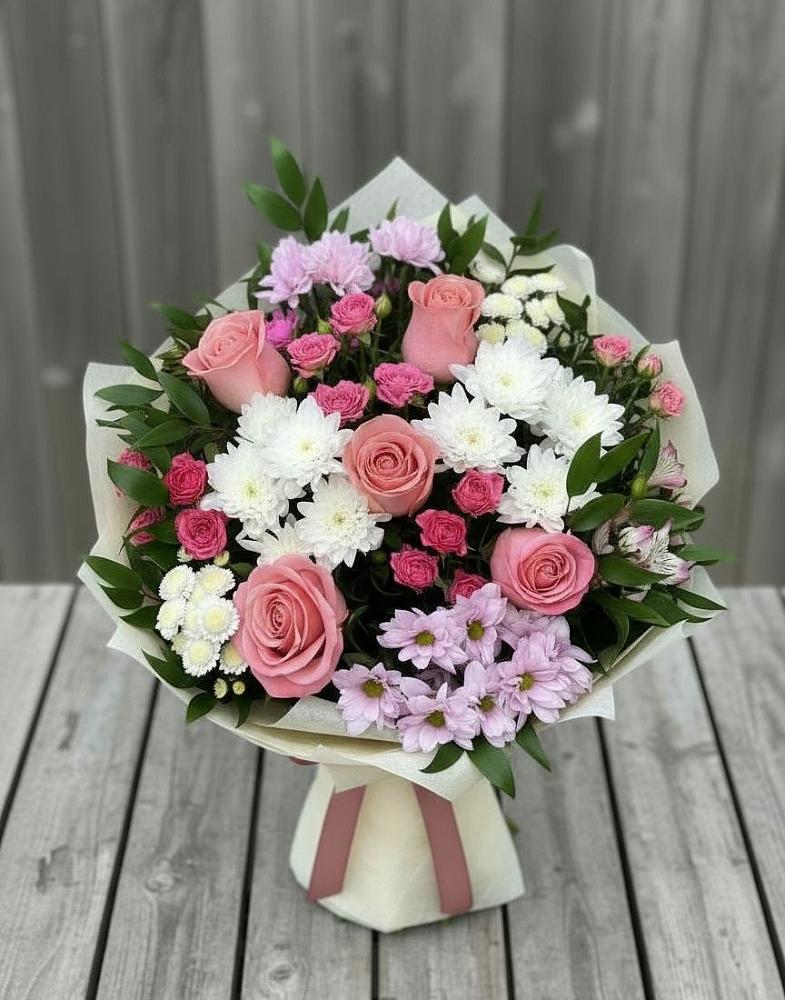 Букет цветов из: Альстромерии, Гвоздики, Розы и Хризантемы в Глазове