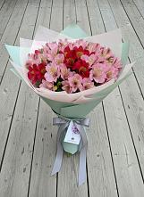 Букет цветов из:  Альстромерии #REPLACE_PRED# Глазове