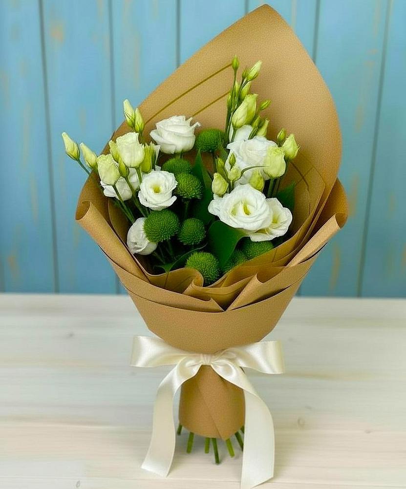 Букет цветов из: Хризантемы и Лизиантусы в Глазове