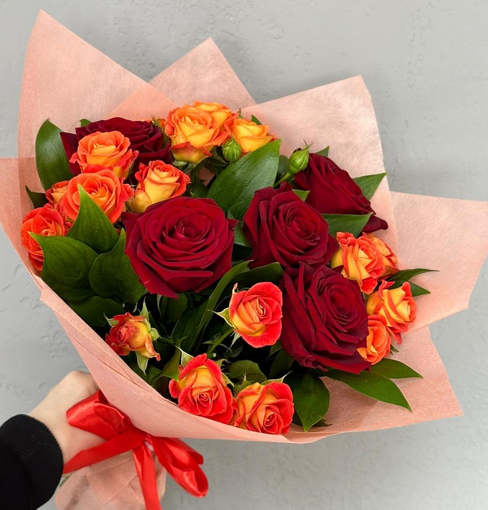 Букет Любовь и восторг в Глазове