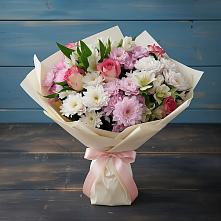 Букет цветов из:  Хризантемы, Альстромерии и Розы в Глазове