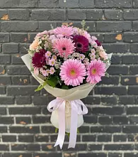 Букет цветов из:  Герберы и Хризантемы #REPLACE_PRED# Глазове