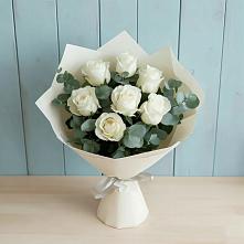 Букет Белые розы в Эвкалипте в Глазове